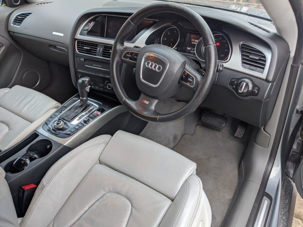 interior-3.jpg