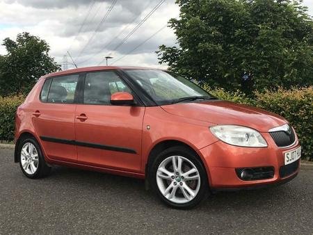 skoda-fabia-2007-skoda-fabia-1-9-tdi-mot-april-2020-full-service-history-orange_7071308341.jpg.aab1ffa59d16f61b94628f29f9d8ba52.jpg