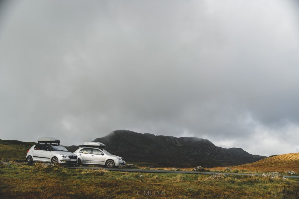 1225199433_WALESRALLYFABIAS-16.thumb.jpg.4d5a597a6d417be0c4b7348273e4cdd7.jpg