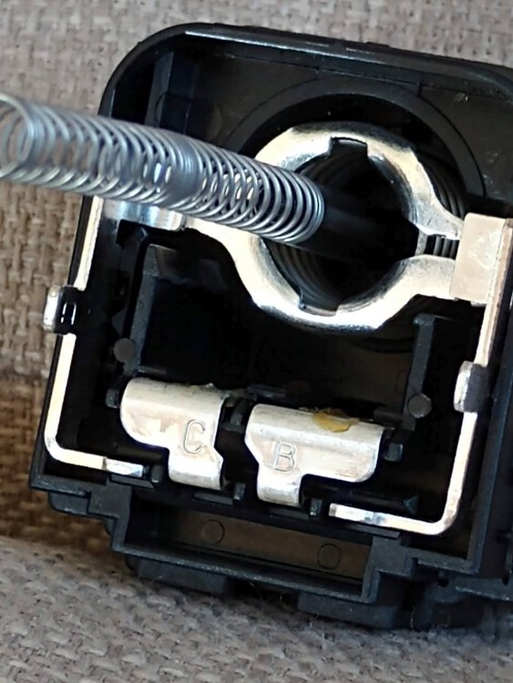 brakeswitch 200503_2.jpg