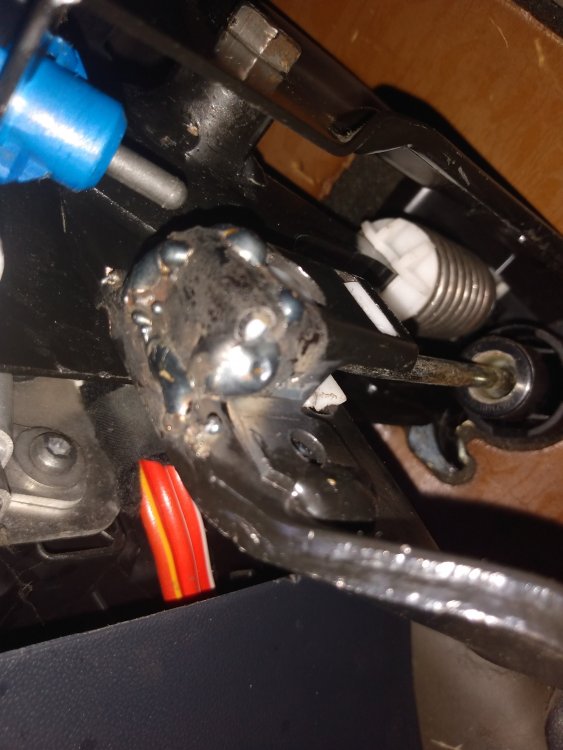 Broken Clutch Pedal Skoda Fabia Mk I (19992007) BRISKODA