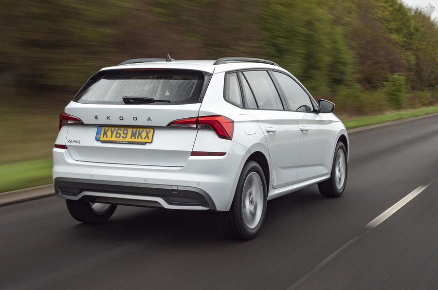 2-skoda-kamiq-2019-uk-fd-hero-rear.jpg.8988f562ea53c7fcb70eabb3b47d262f.jpg