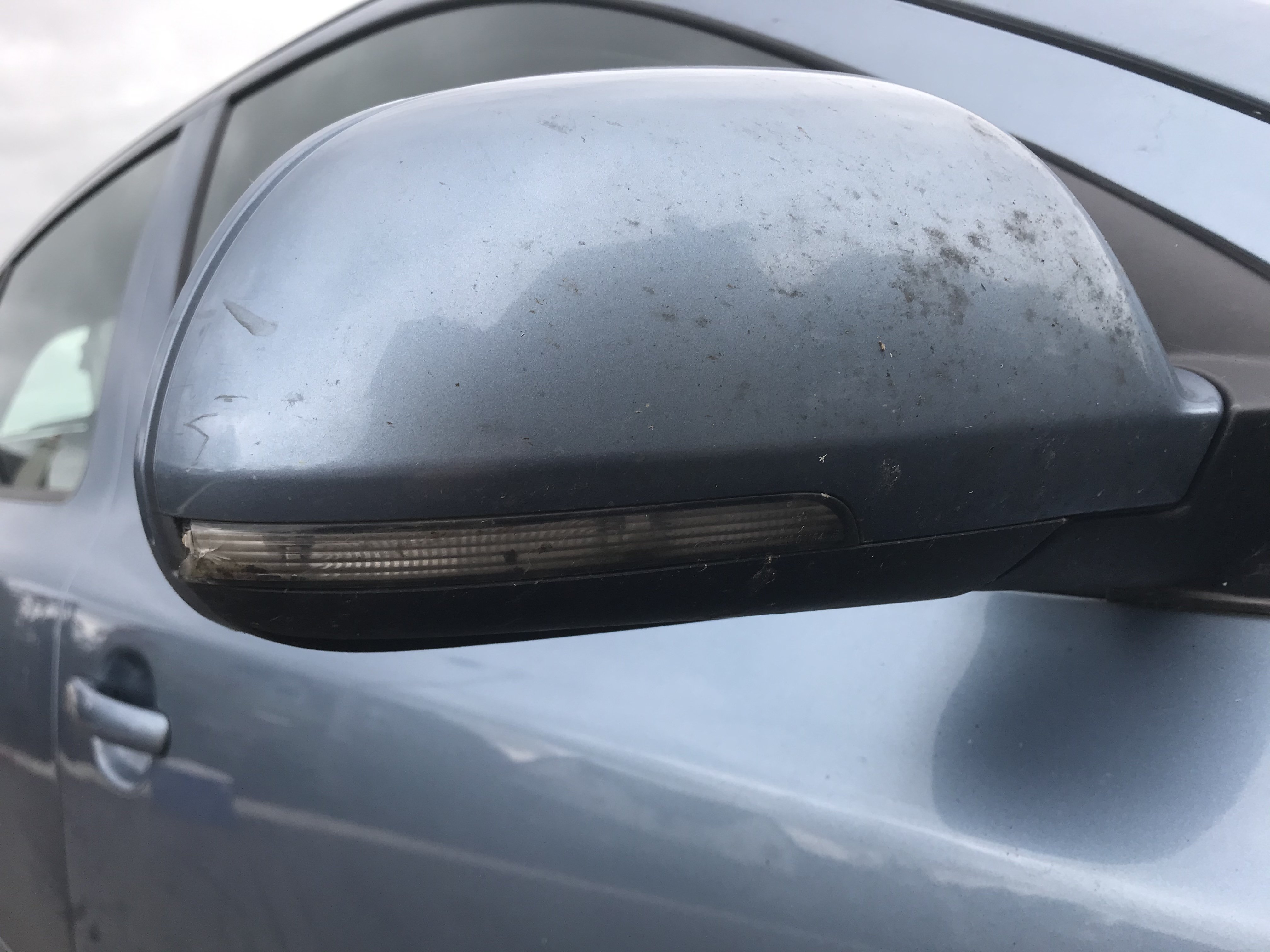 Replace indicator on wing mirror Skoda Octavia Guides BRISKODA