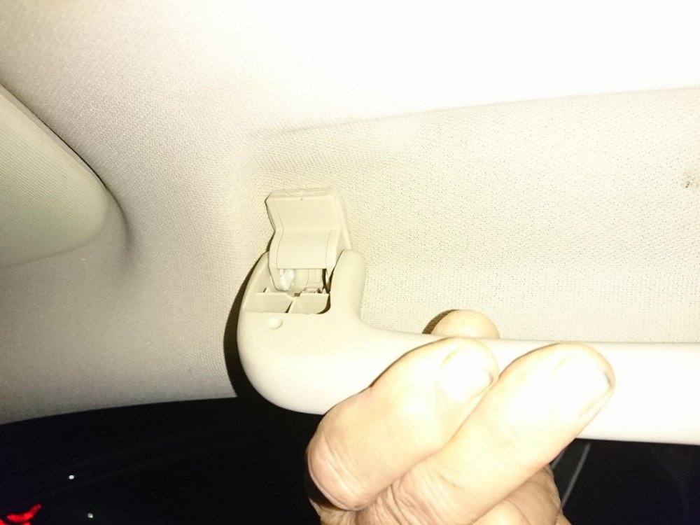 superb grab handle 2.jpg