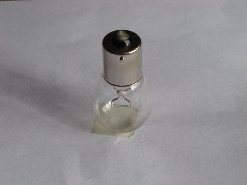 878153989_TopofDRLbulb.thumb.JPG.55164bb30c6e530866f3edcb8ce61769.JPG