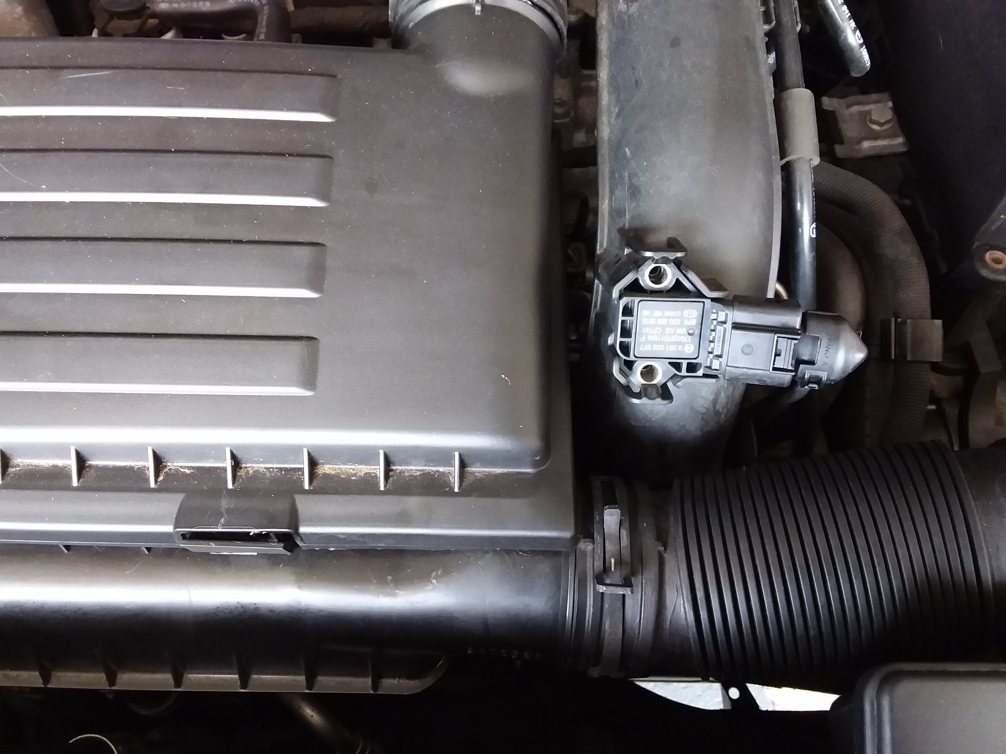 CYVB engine sensor ( MAF? ) Skoda Yeti BRISKODA