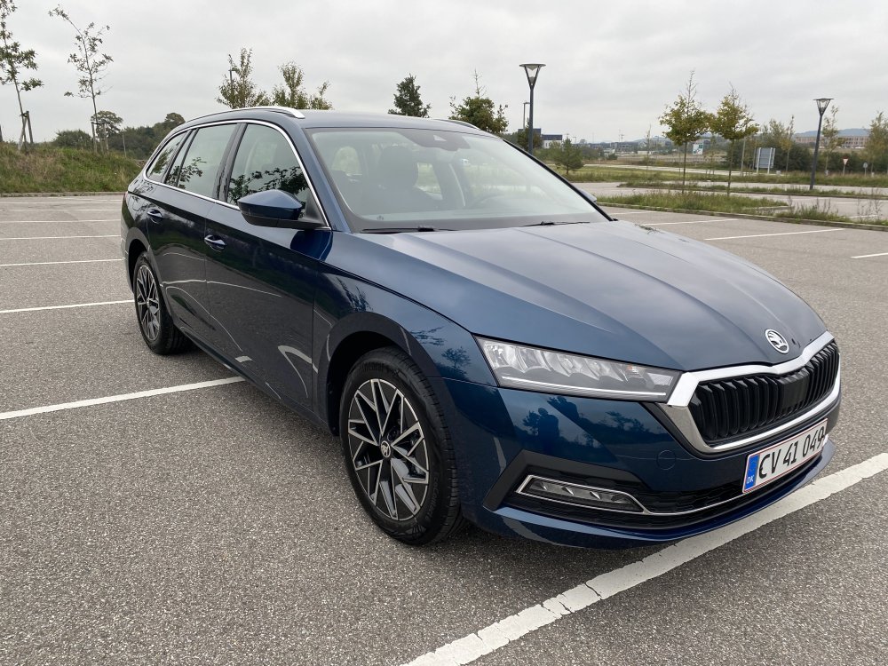 Skoda octavia a8 фары