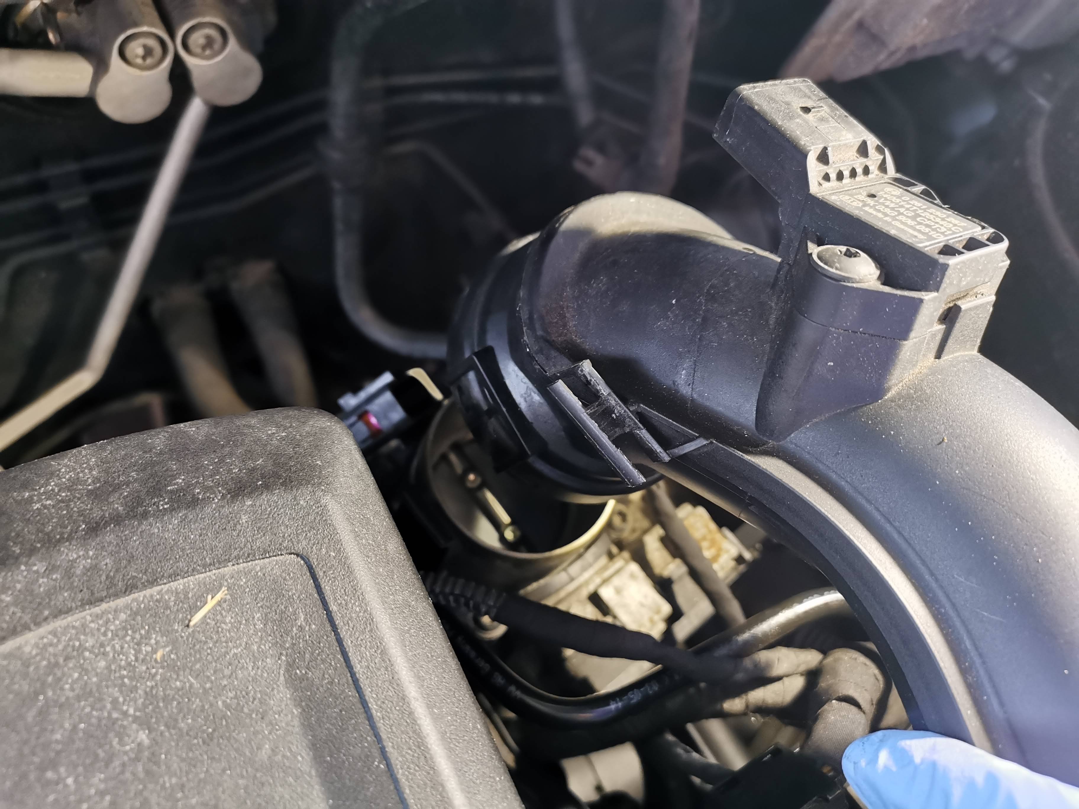 1.2TSI Crankcase Breather Hose One Way Valve Replacement Guide Skoda