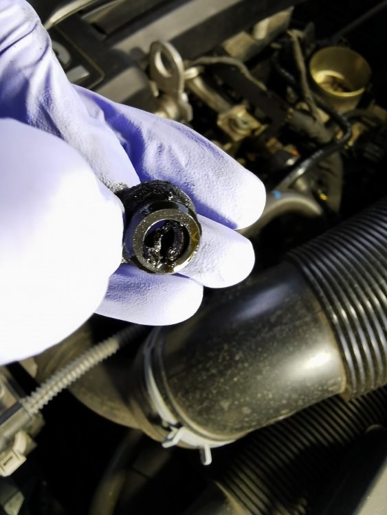 1.2TSI Crankcase Breather Hose One Way Valve Replacement Guide Skoda