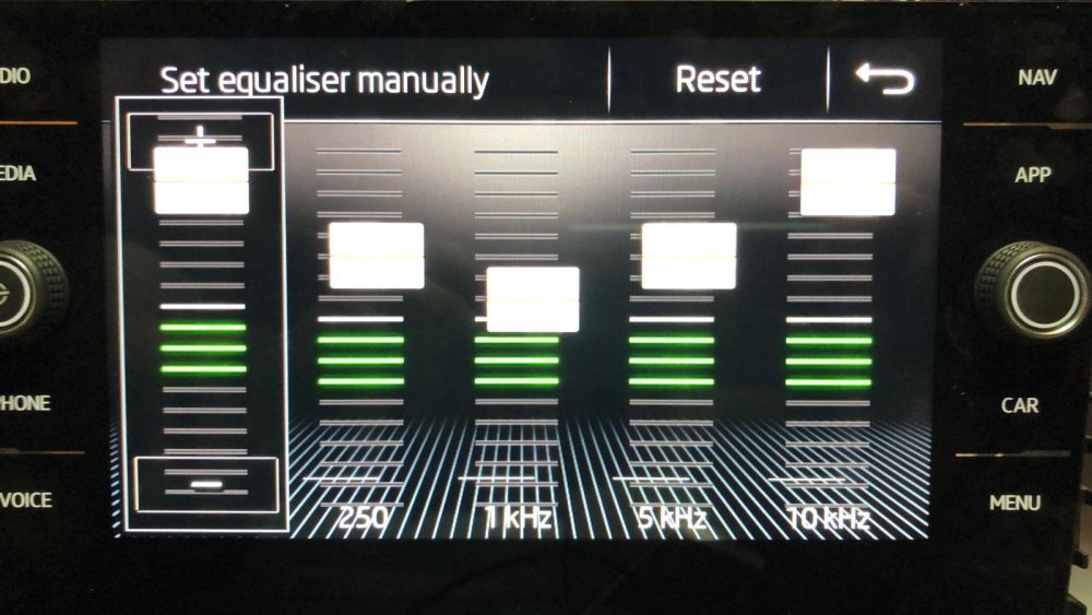 Amu_equalizer.jpg
