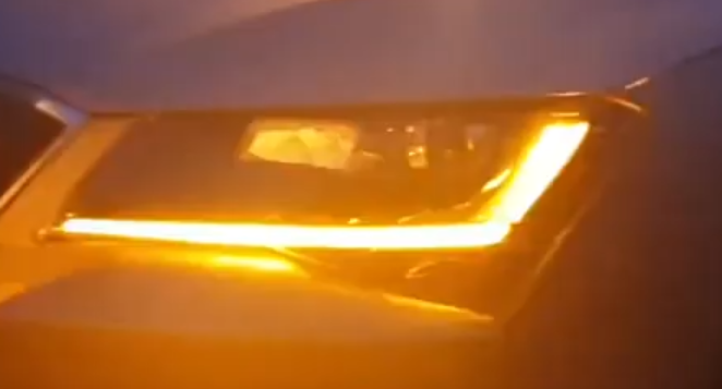 Basic led head lamps - Superb MY20 FL - DRL alternated with turn signal