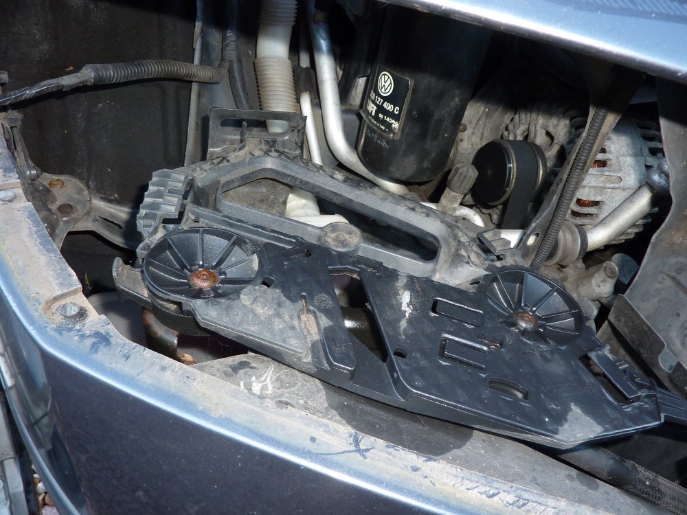 Octavia headlamp mount.jpg