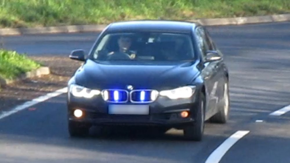 bmw3sal.jpg