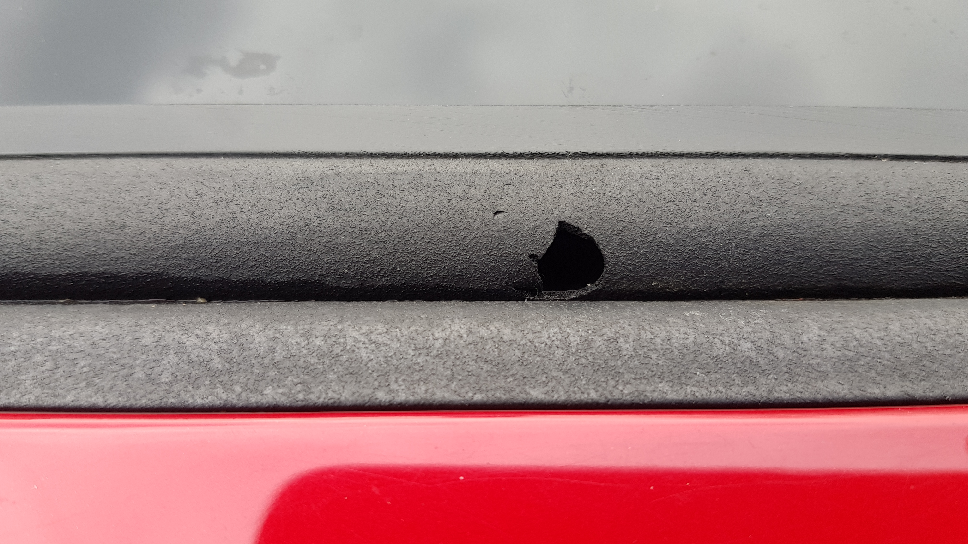 Damaged Panoramic Sunroof Seal Skoda Karoq BRISKODA