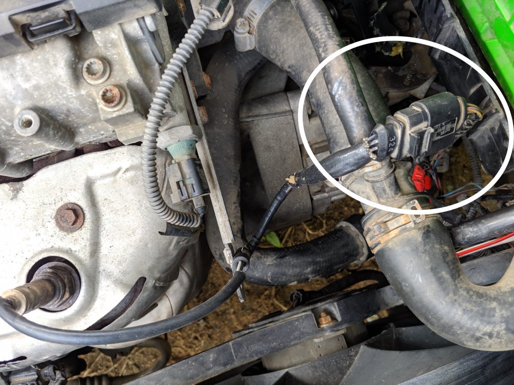 Are pre and post catalytic converter lambda/Oxygen sensors interchangeable? Skoda Fabia Mk II