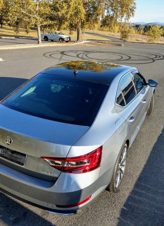 1251744821_roofwrap.thumb.jpeg.fc1e24af71e9d1cbc5fbd5ff2154865f.jpeg