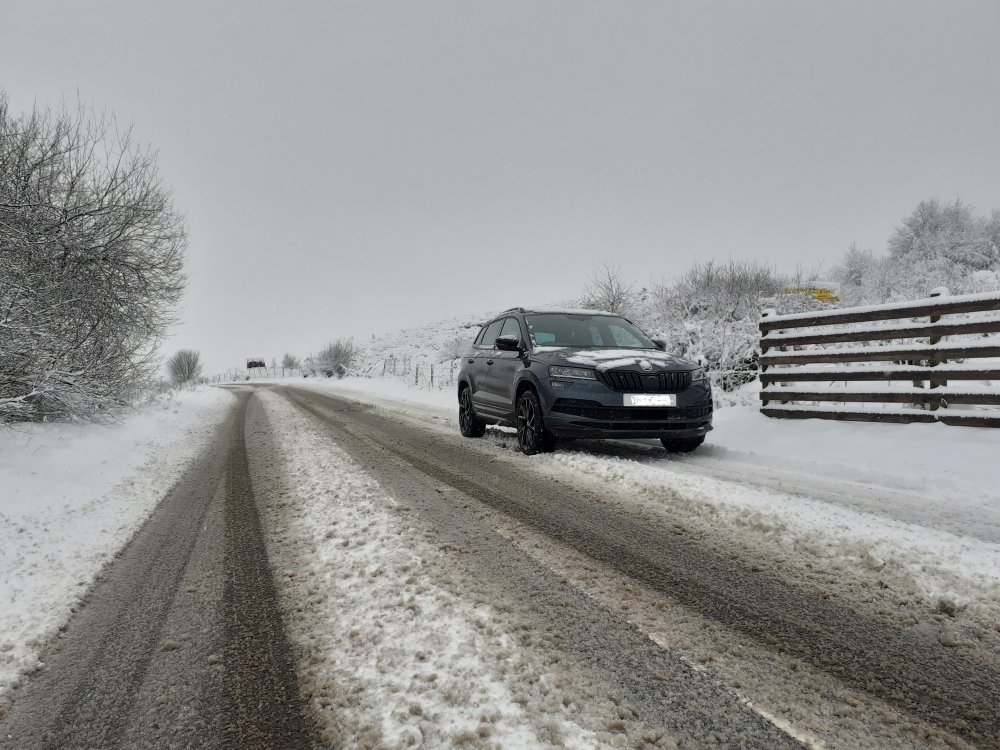 snow2a.jpg