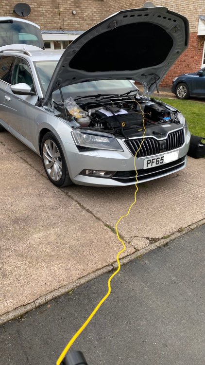 1316851182_NewCableGoingIn.thumb.jpg.5e69fced309d695347399f7dfc7f3284.jpg