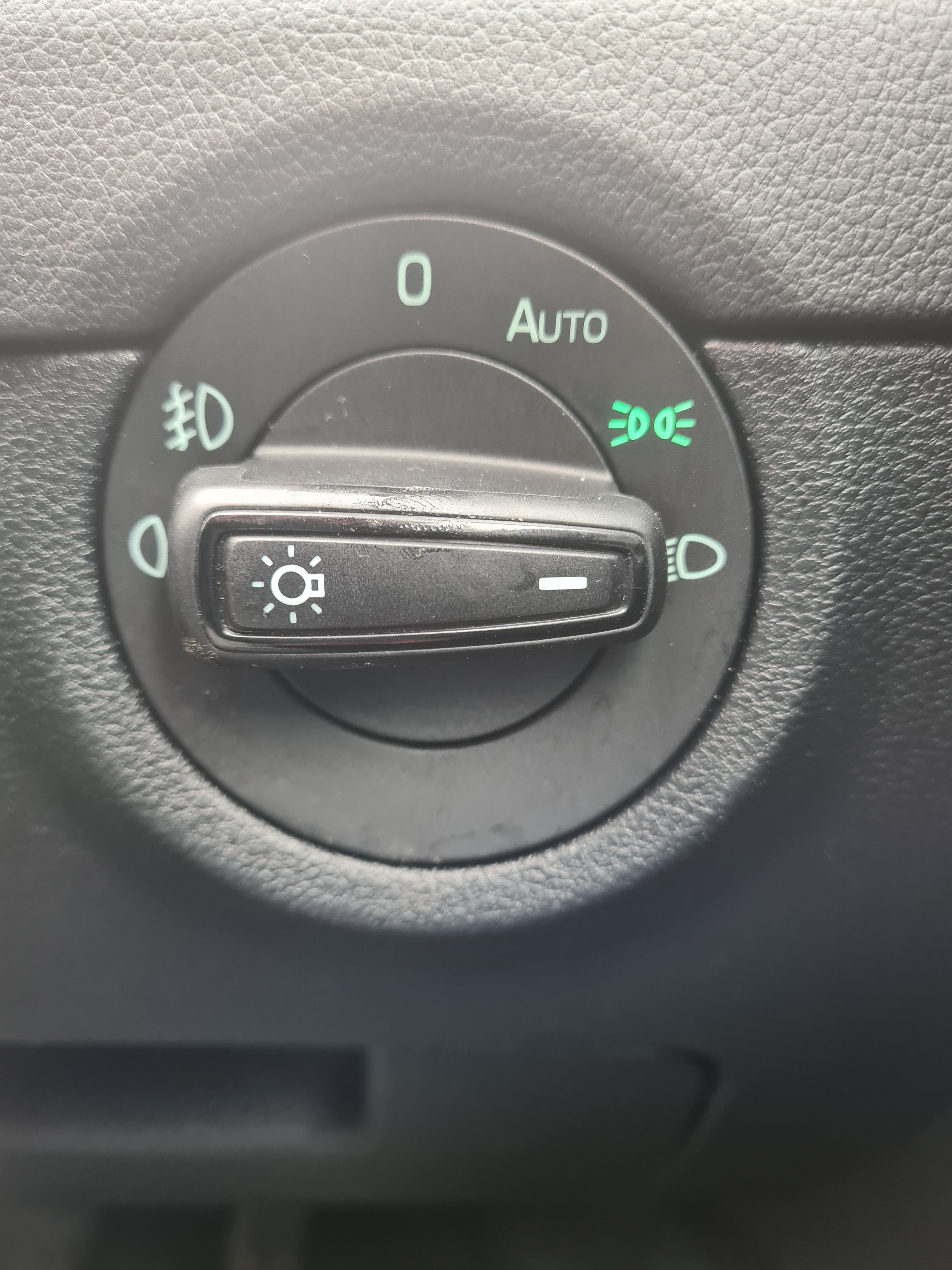 Light switch Skoda Octavia Mk III (2013 2020) BRISKODA