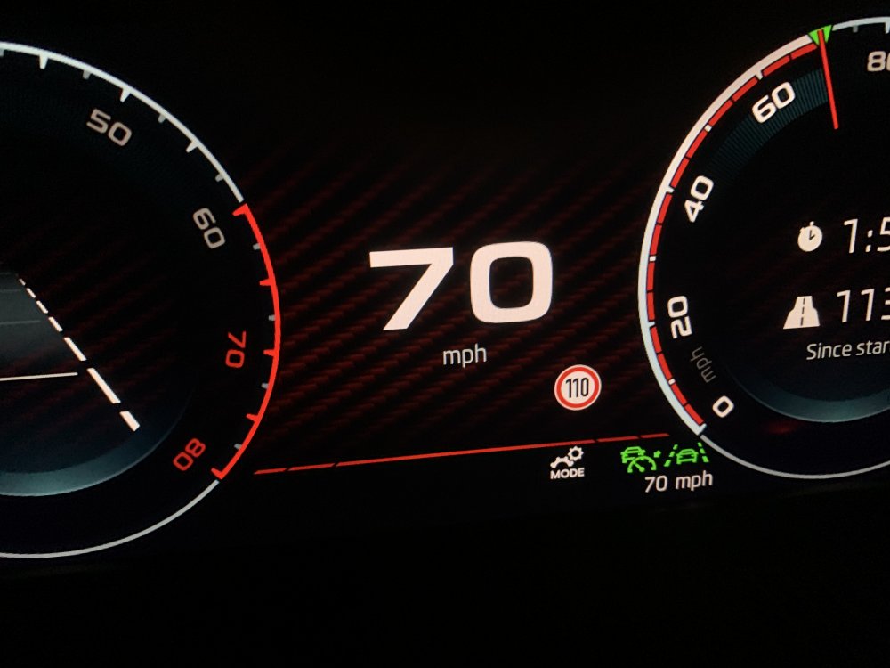 Travel assist skoda