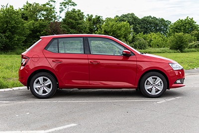 skoda3.jpg.65871a65349f0359fc6a7dcf2afd14b9.jpg