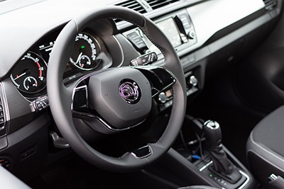 skoda5.jpg.cc52b8632d6fc7bcce78c376ee1e24b8.jpg
