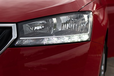 skoda8.jpg.bc8bd27f80983abe37292d7442385cce.jpg
