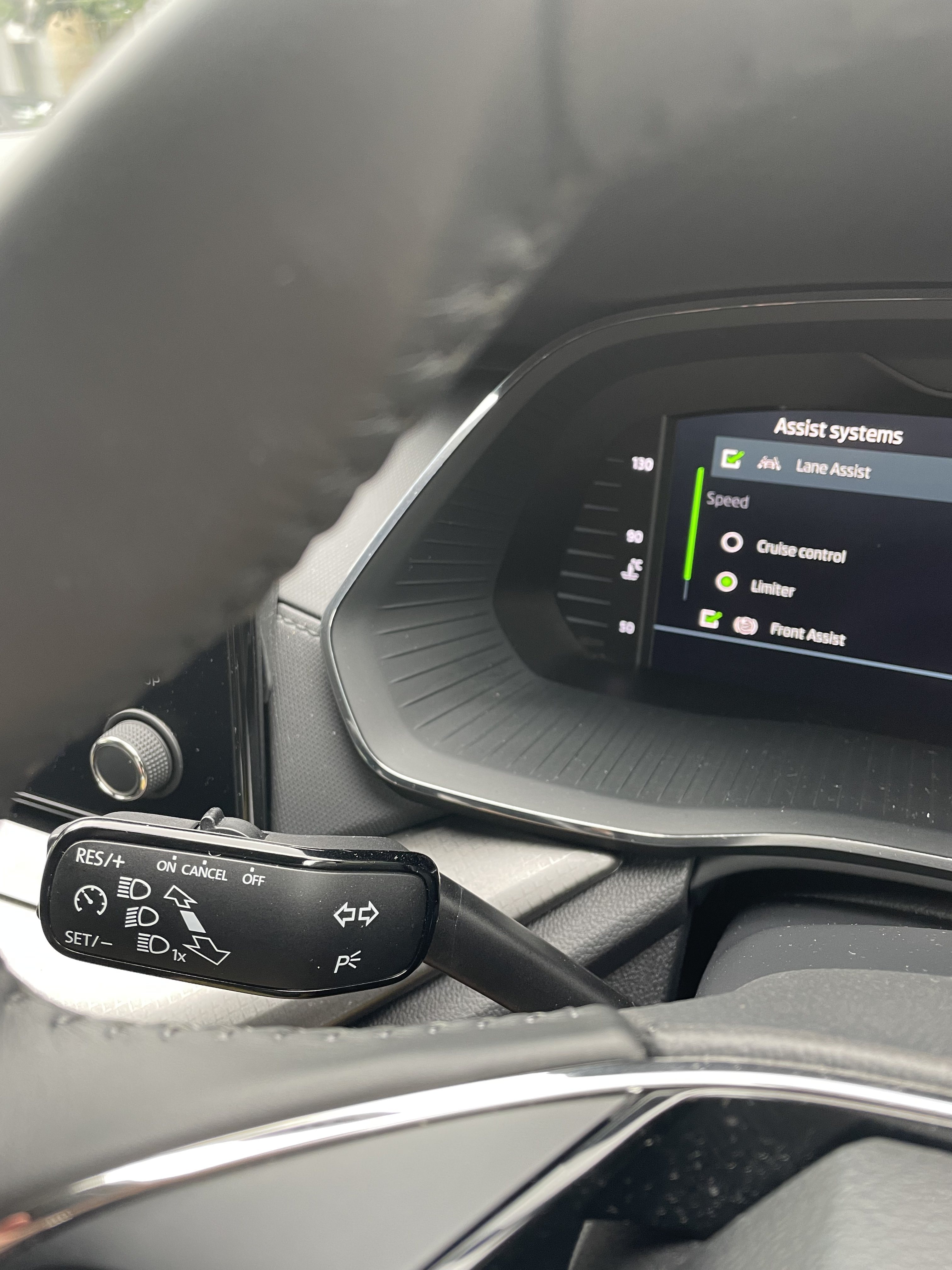 Cruise control won’t turn on Skoda Octavia Mk IV (2020 > ) BRISKODA