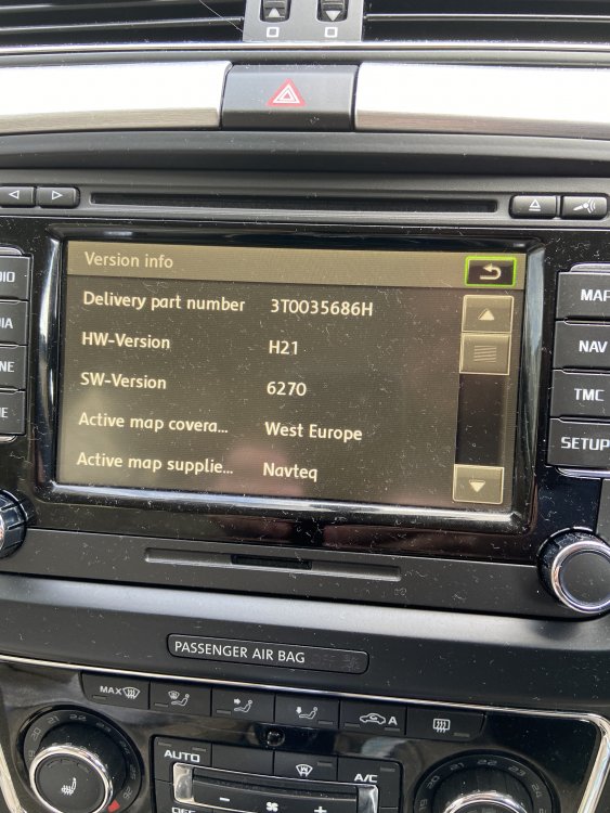 car radio pic 1.jpg