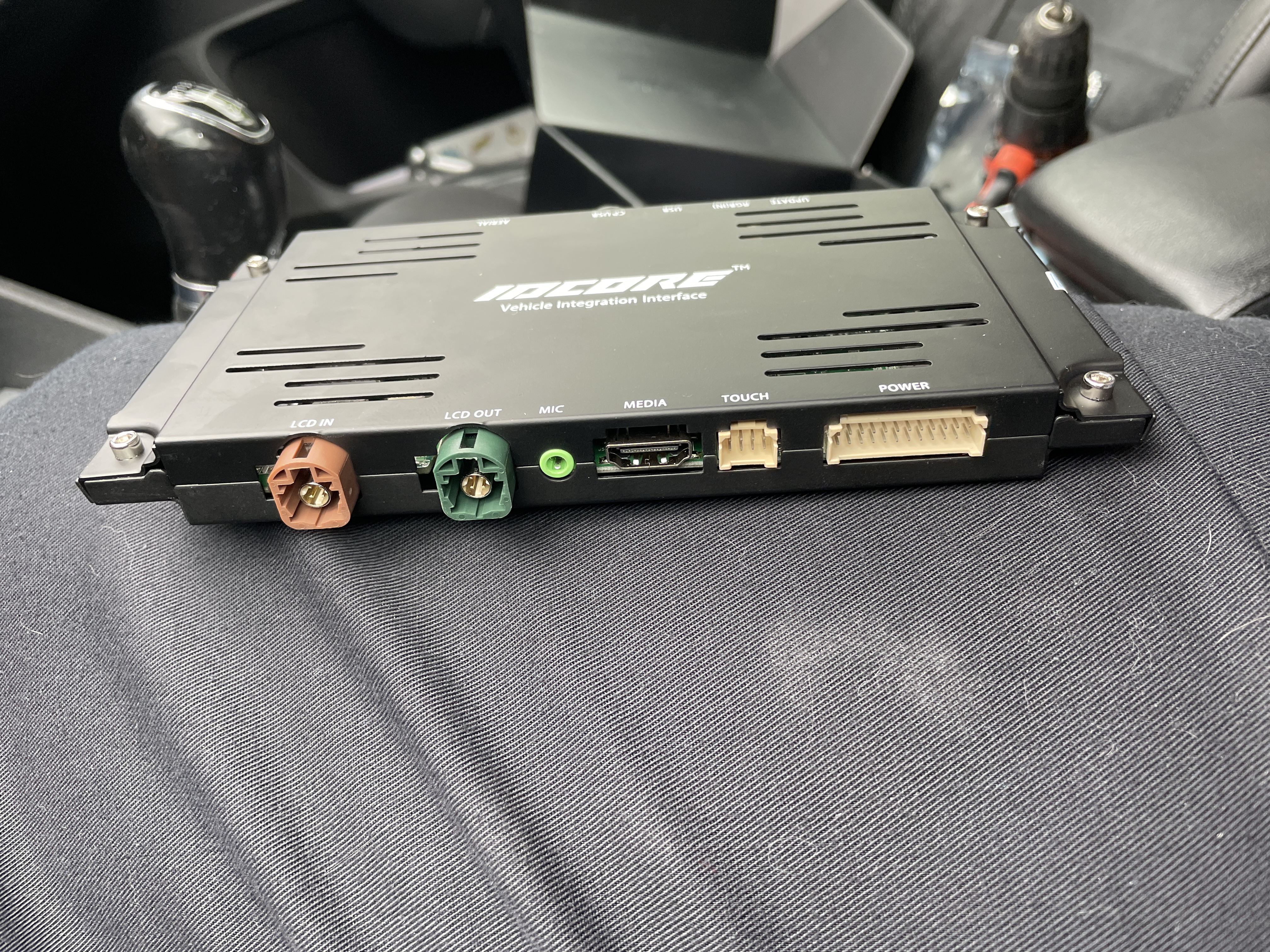 Amundsen MIB1 - CarPlay Options?