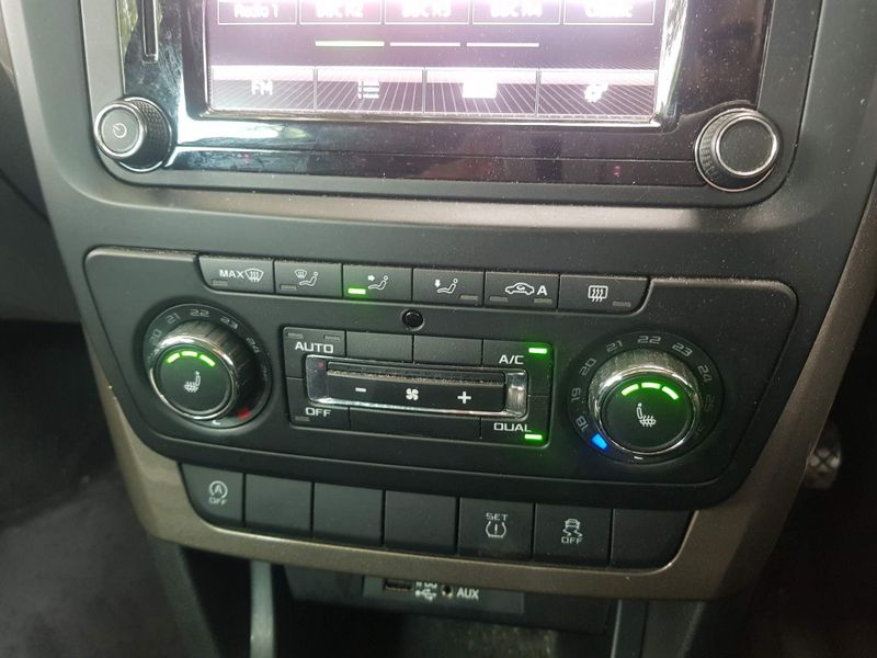 Hello guys!  Can anyone help me if this 2016 (reg 66) Yeti has DAB functionality please?