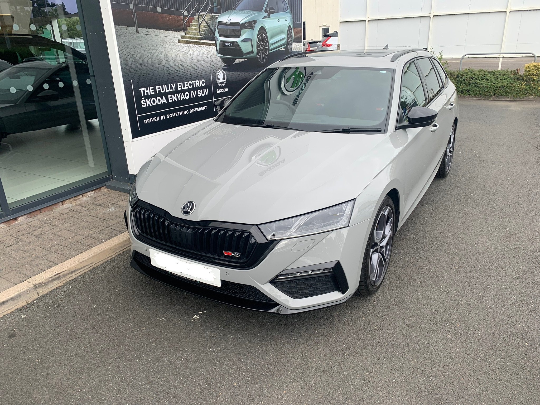Hey Skoda gang, I’m Jay!