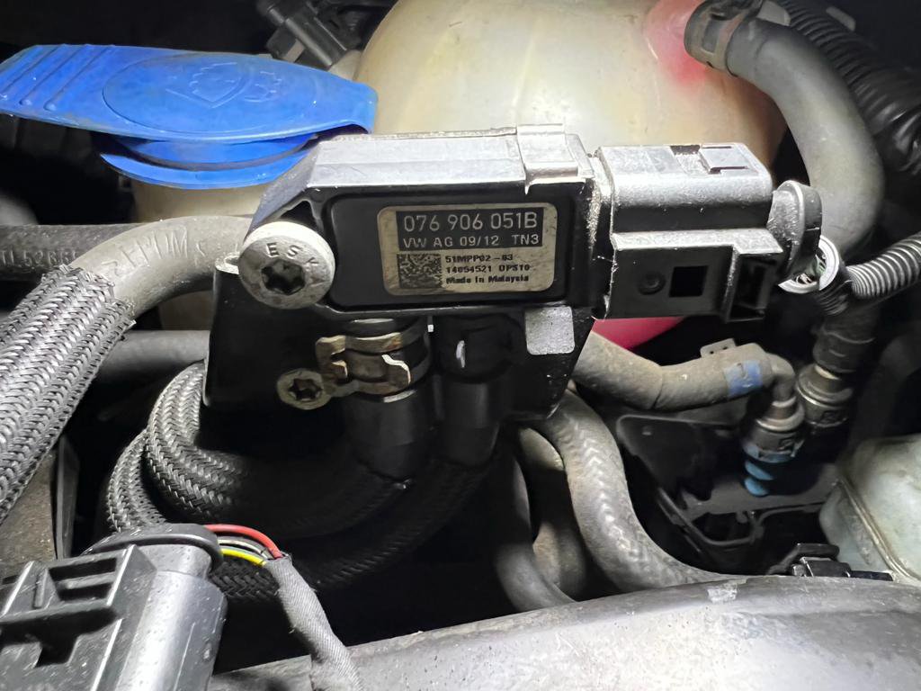 Octavia 1.6 TDI Greenline diff pressure sensor pipe going to nowhere