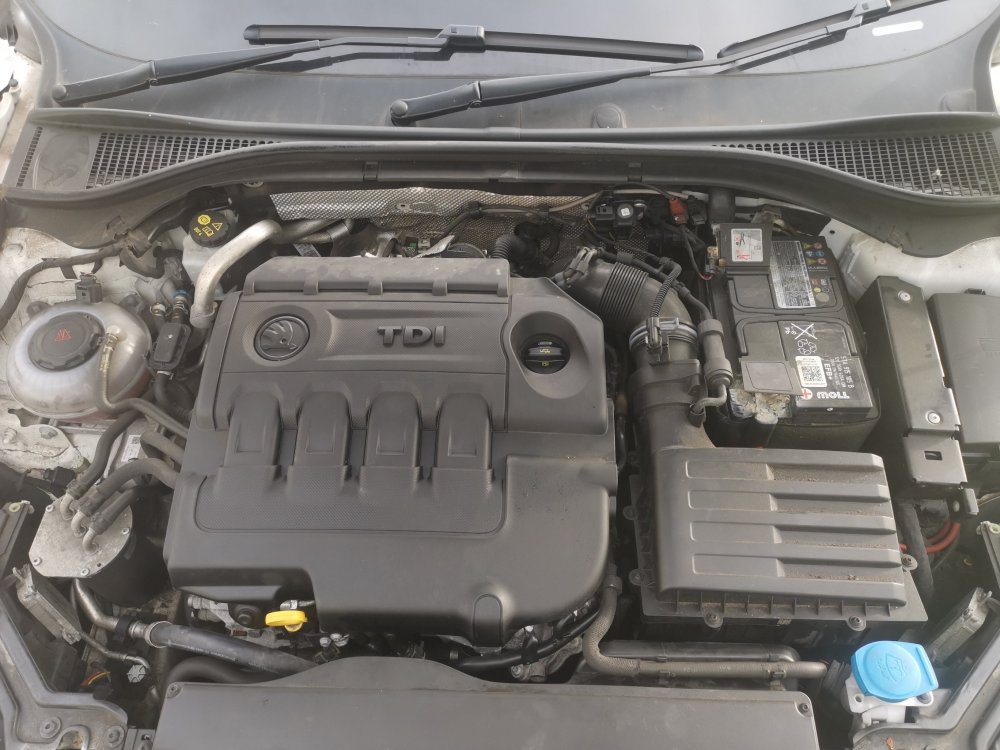 Superb 3V3 Engine.jpg
