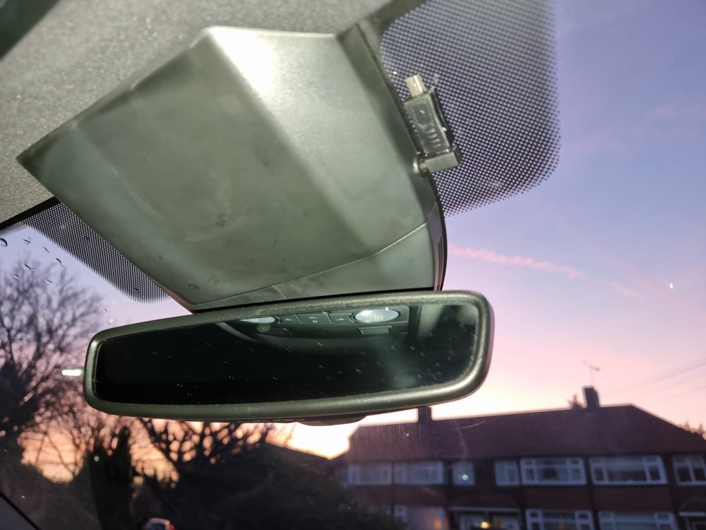 mirror.thumb.jpg.4488c007134cbe5de0fabdd20f4ac944.jpg