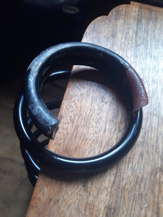 Superb Front Spring.jpg