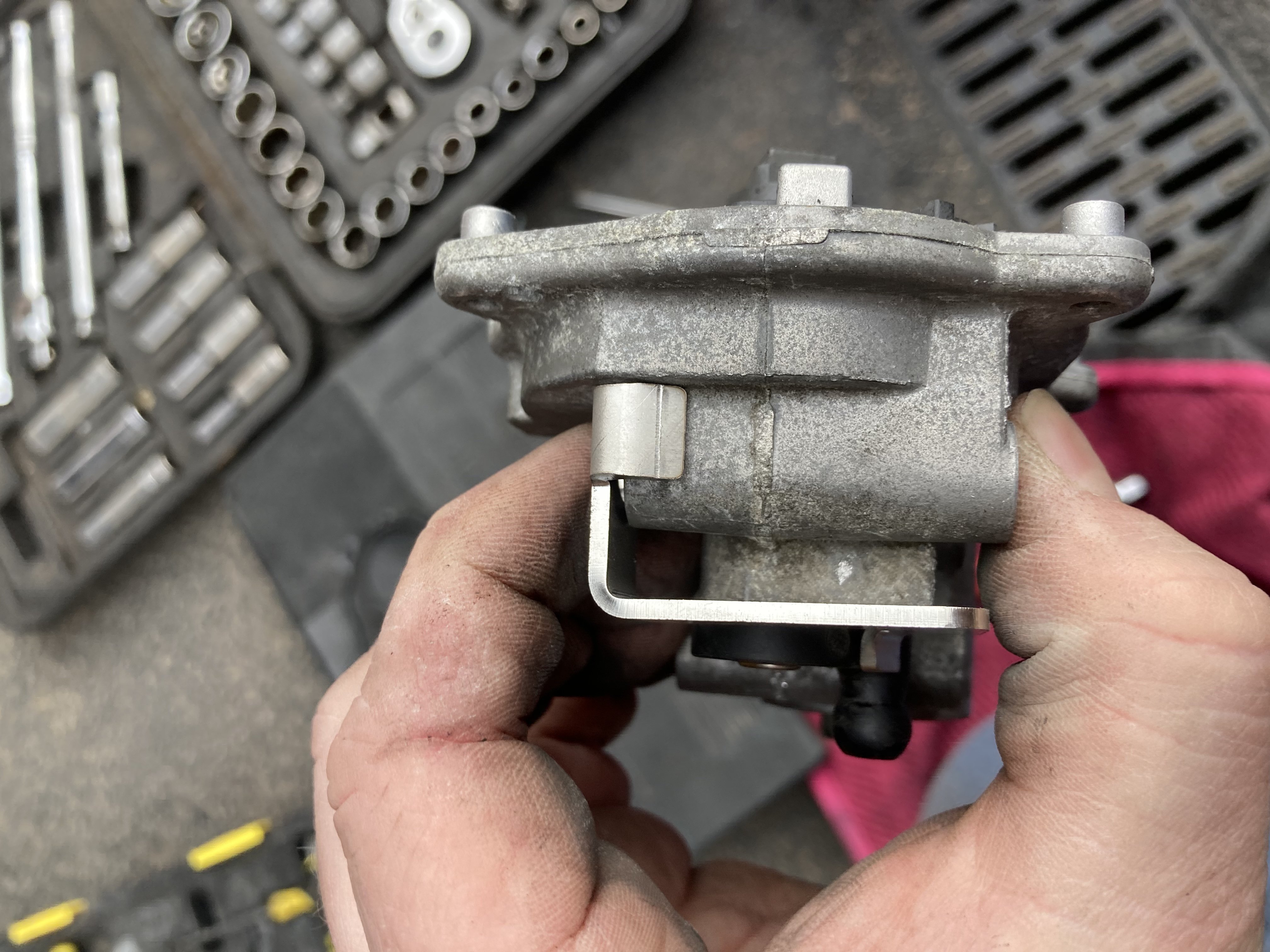 Error code P2015 "sensor for intake manifold flap position" fixed with