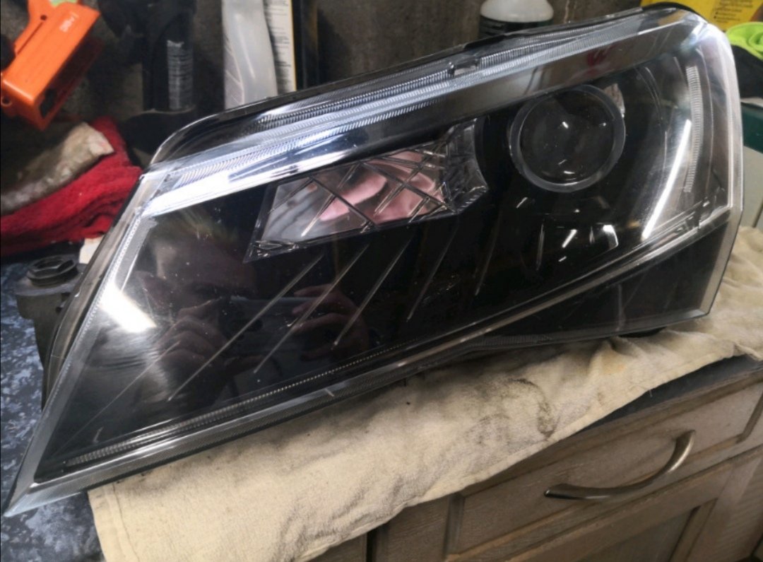 Skoda superb mk3 headlight nsf 3V2941015A