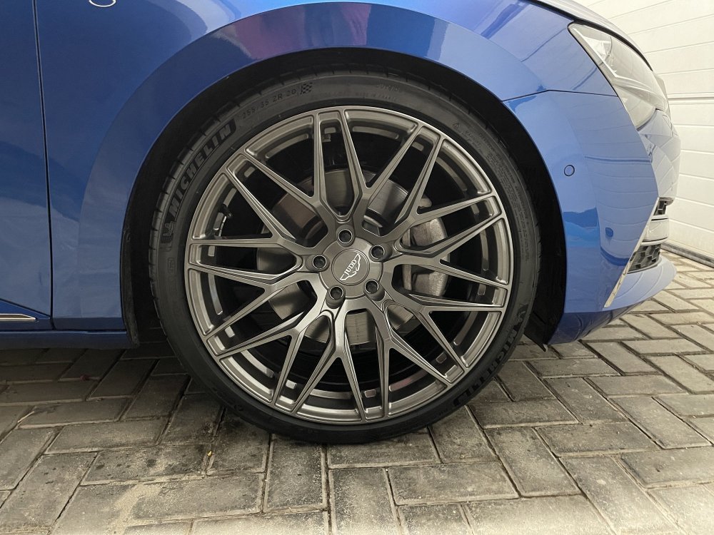 Skoda - new wheels 8.JPG