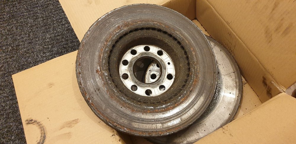 Front 4s.jpg