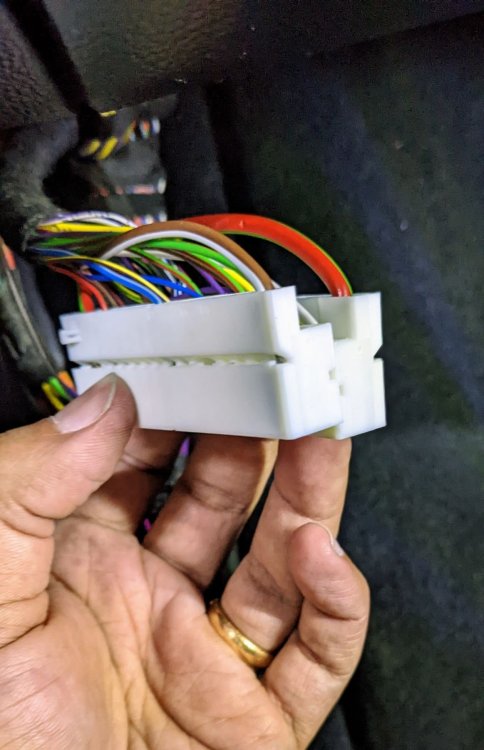 835787191_BCMC-connector.thumb.jpg.7093eab91af570bdc06a9dbc73040933.jpg