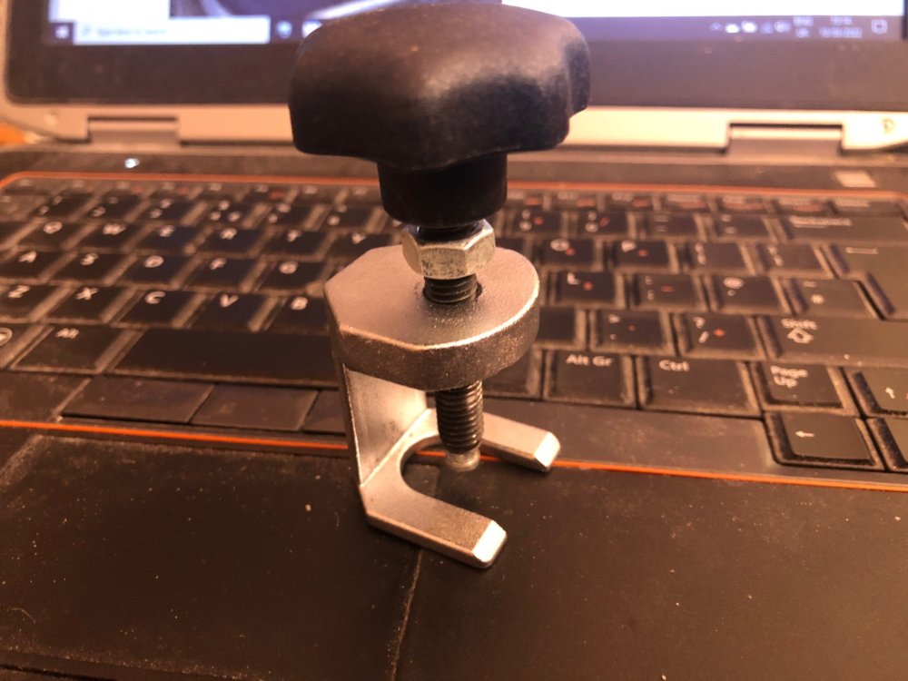 1637766142_WiperTool.thumb.jpg.d22a88a1976359c6fdcc68f0bfd653a7.jpg