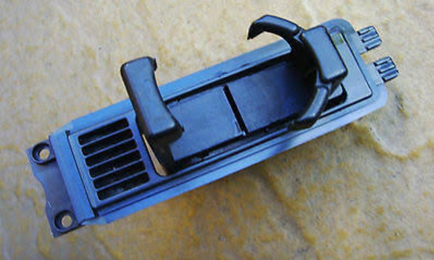 Middle console retractable cup holder Skoda Octavia Mk I (19962004