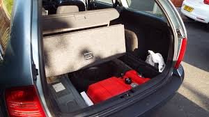 Octavia II 4X4 under floor Boot Space