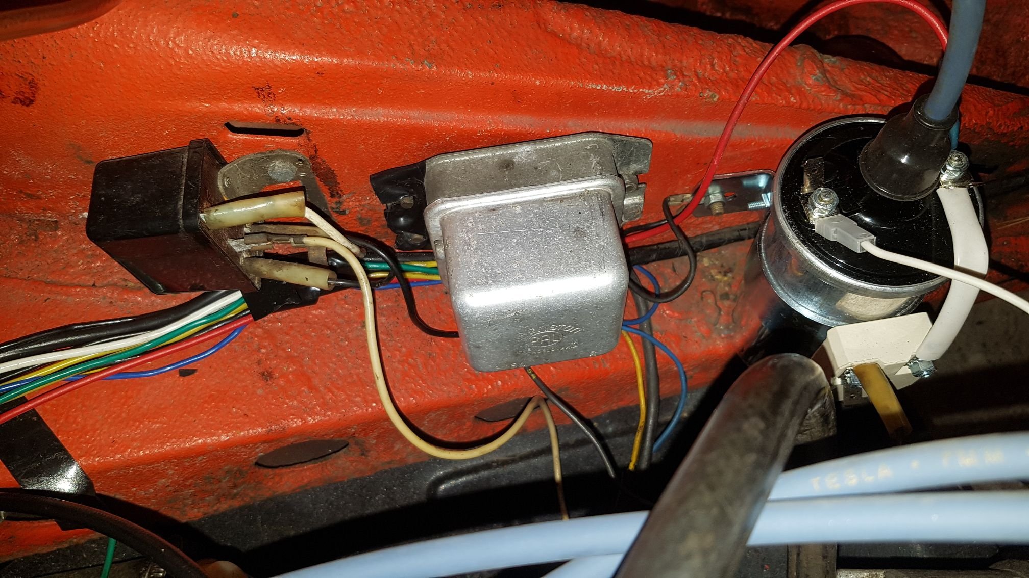 Weak spark from ignition coil. (Estelle 105/120) RWD Skodas and