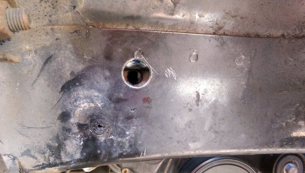 Access_hole.jpg