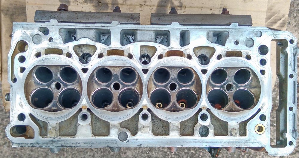Cylinder_head.jpg