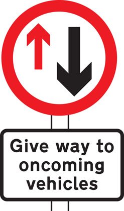 sign-giving-order-give-priority-vehicles.jpg.73b0a5a9523489ea0d6daa1050bbfec3.jpg