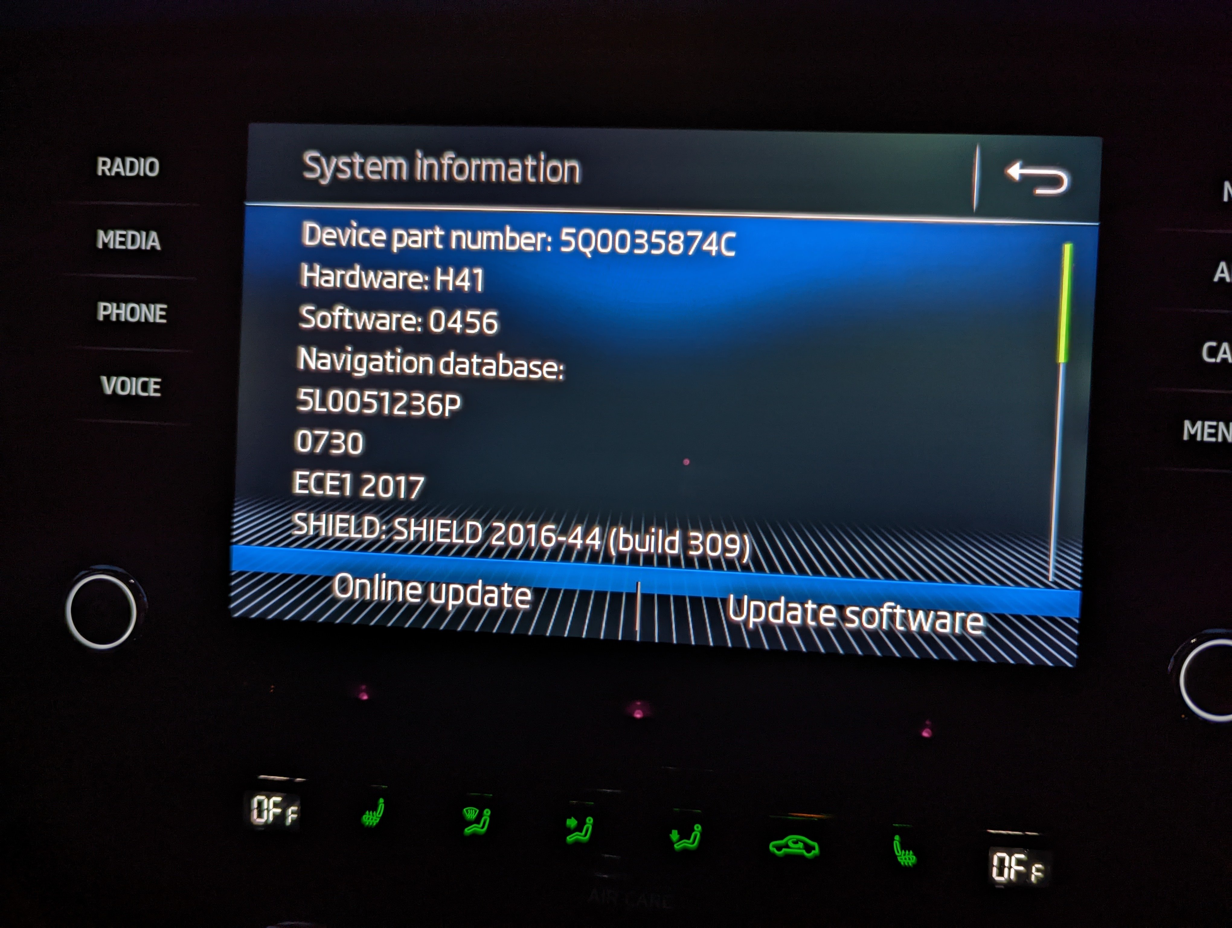 Amundsen voice control poor voice recognition Skoda Octavia Mk III