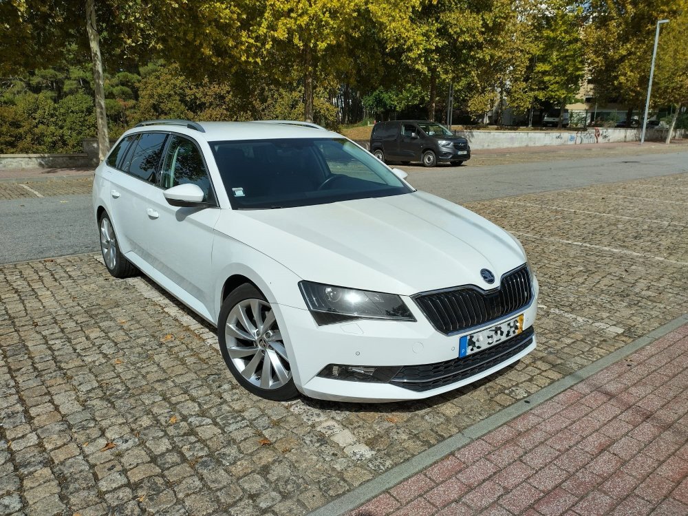 Skoda (2).jpeg